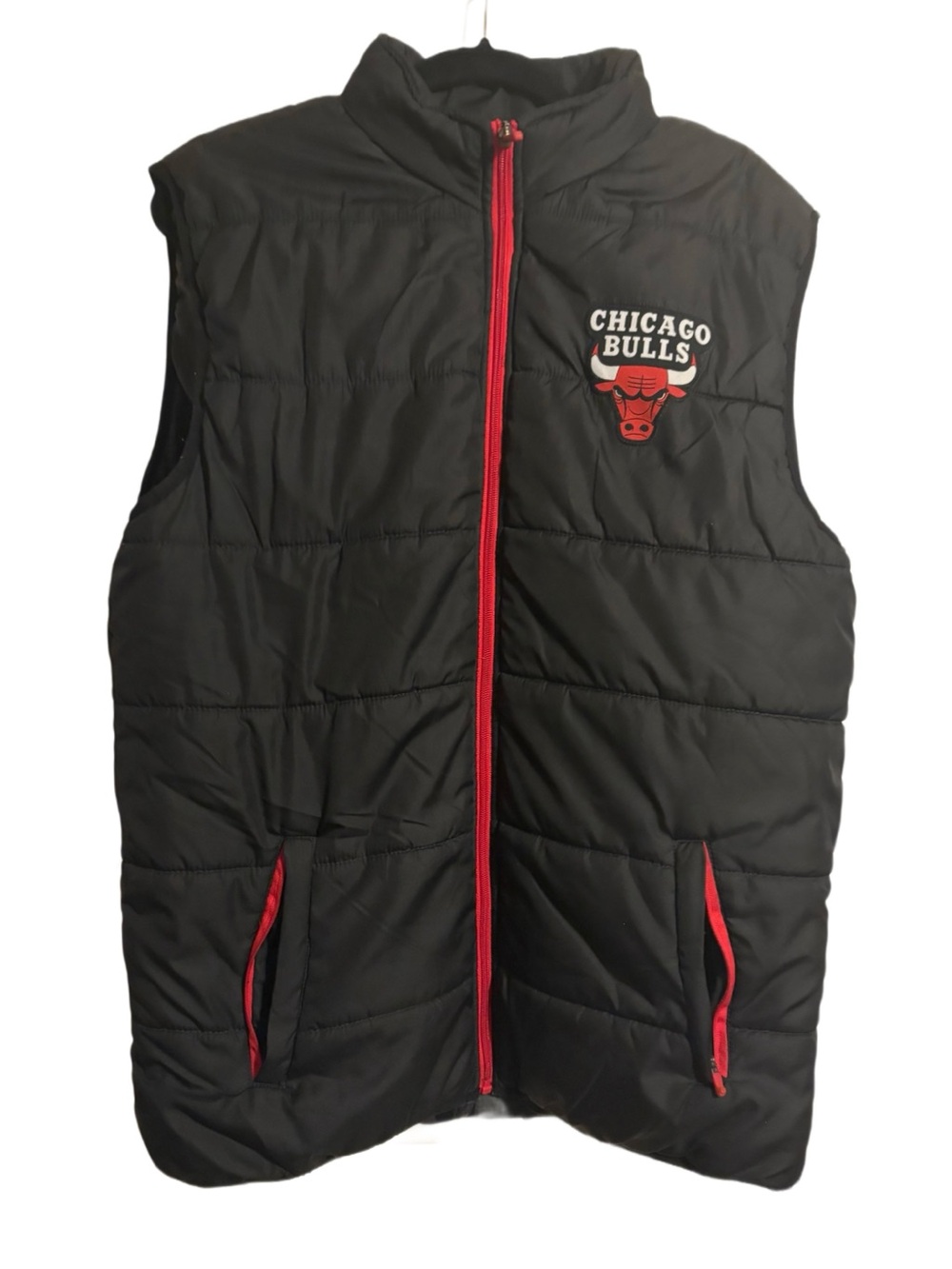 Chicago Bulls Black Puffer Vest with Red Trim -Mens Large